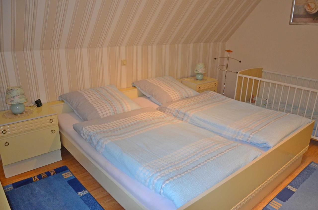 Ferienwohnung Kleinhaus, 95008 Rhauderfehn Kültér fotó